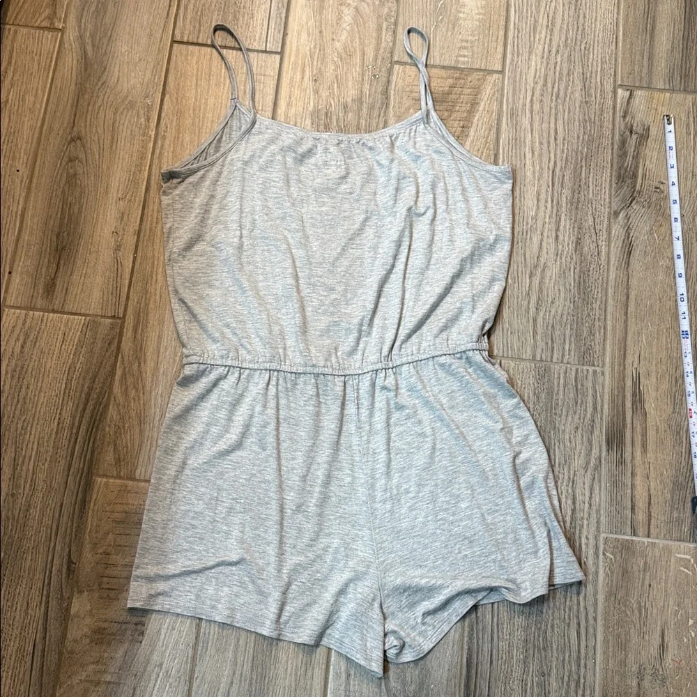 Juicy‎ Couture Gray Lounge Romper with Popsicle  Logo Y2K